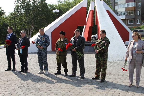 В краевом центре почтили память павших в боях под Курском