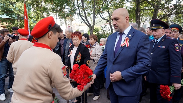 Жители и гости краевой столицы почтили память героев Курильского десанта
