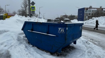Дополнительные контейнеры ТКО установлены в городе в условиях непогоды 