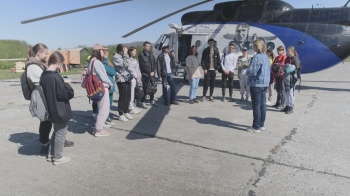 Камчатские выпускники впервые в этом году отправились в Долину гейзеров