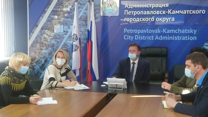 Константин Брызгин провел рабочую встречу с представителями экологических общественных организаций
