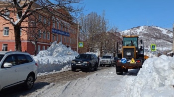 Автомобилистов просят воздержаться от выездов на центральные дороги Петропавловка-Камчатского