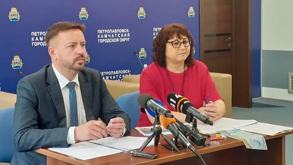 "Звездный десант" высадится на Камчатке в честь юбилея краевой столицы "Звездный десант" высадится на Камчатке в честь юбилея краевой столицы