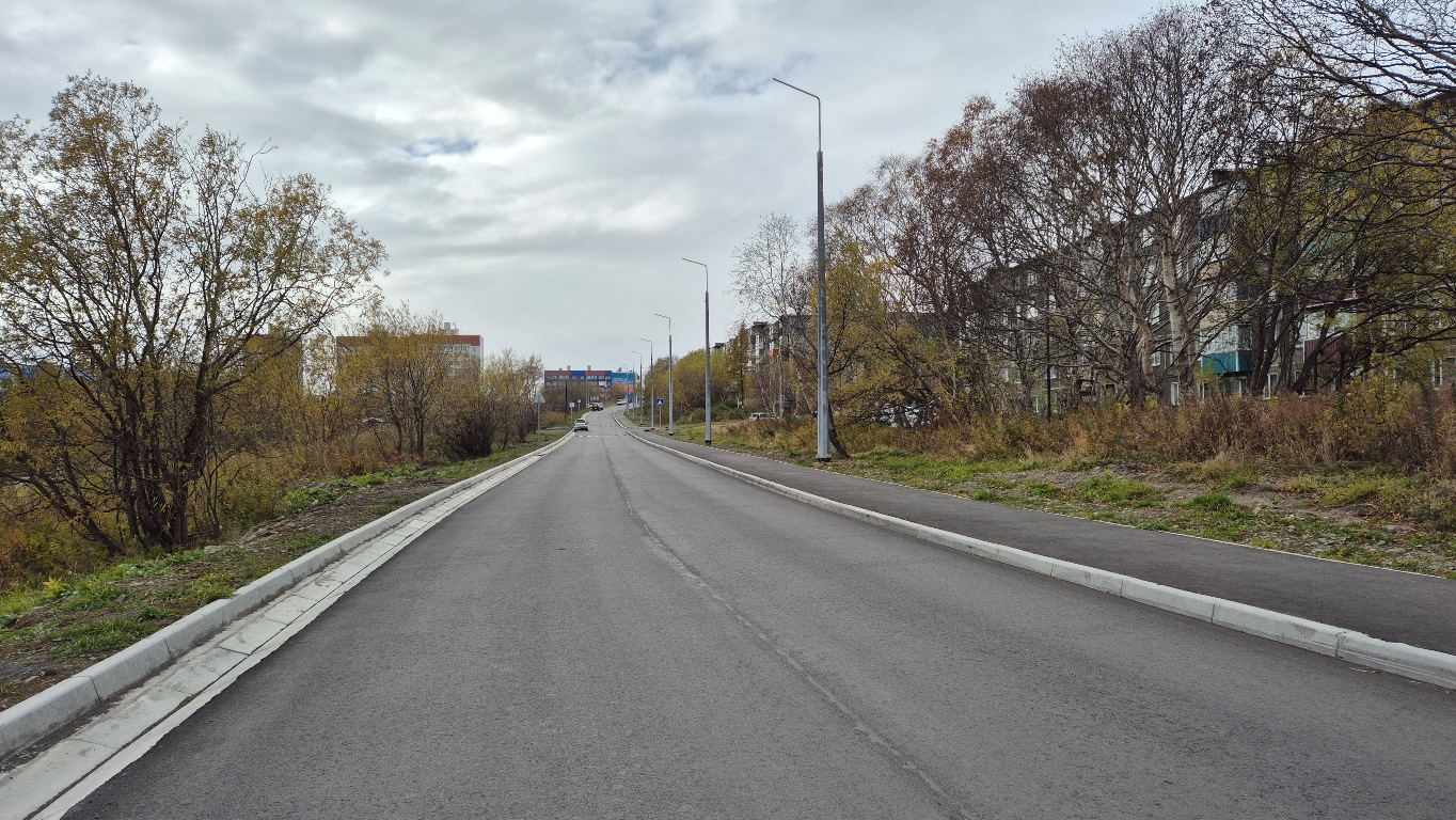 Глава краевого центра Евгений Беляев: В рамках программы «Город 20/30» отремонтирован внутриквартальный проезд по улице Карбышева Глава краевого центра Евгений Беляев: В рамках программы «Город 20/30» отремонтирован внутриквартальный проезд по улице Карбышева