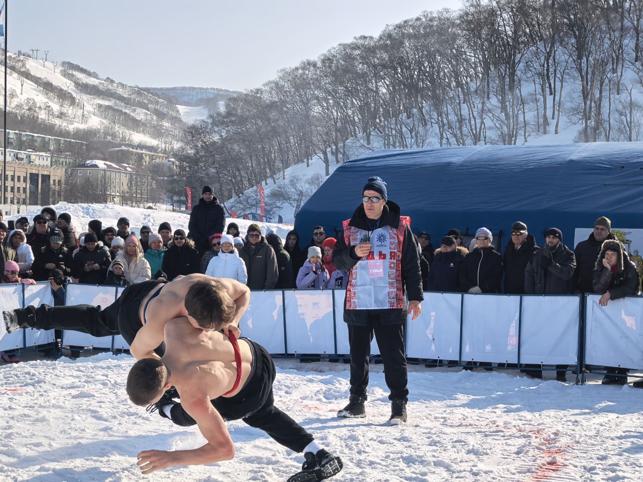 Глава города Евгений Беляев: Ярко, динамично, с характером – так можно сказать о праздничном Дне защитника Отечества и фестивале «Снежный путь – на драйве города!» Глава города Евгений Беляев: Ярко, динамично, с характером – так можно сказать о праздничном Дне защитника Отечества и фестивале «Снежный путь – на драйве города!»