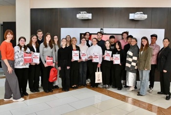 Школьники краевого центра завершили курс по основам предпринимательства