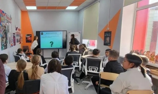 Детские сады и школы краевого центра отметили юбилей города Детские сады и школы краевого центра отметили юбилей города