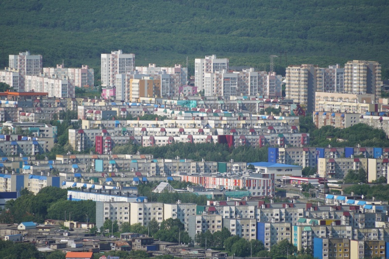 В Петропавловске-Камчатском проводят инструментальное обследование 27 многоквартирных домов