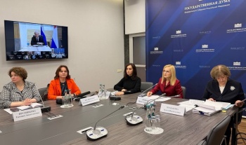 Ирина Яровая контролирует доработку проекта детского корпуса краевой больницы