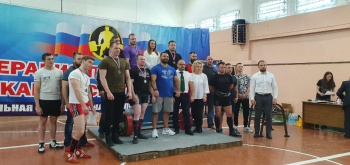 Определены победители чемпионата Петропавловска-Камчатского по пауэрлифтингу